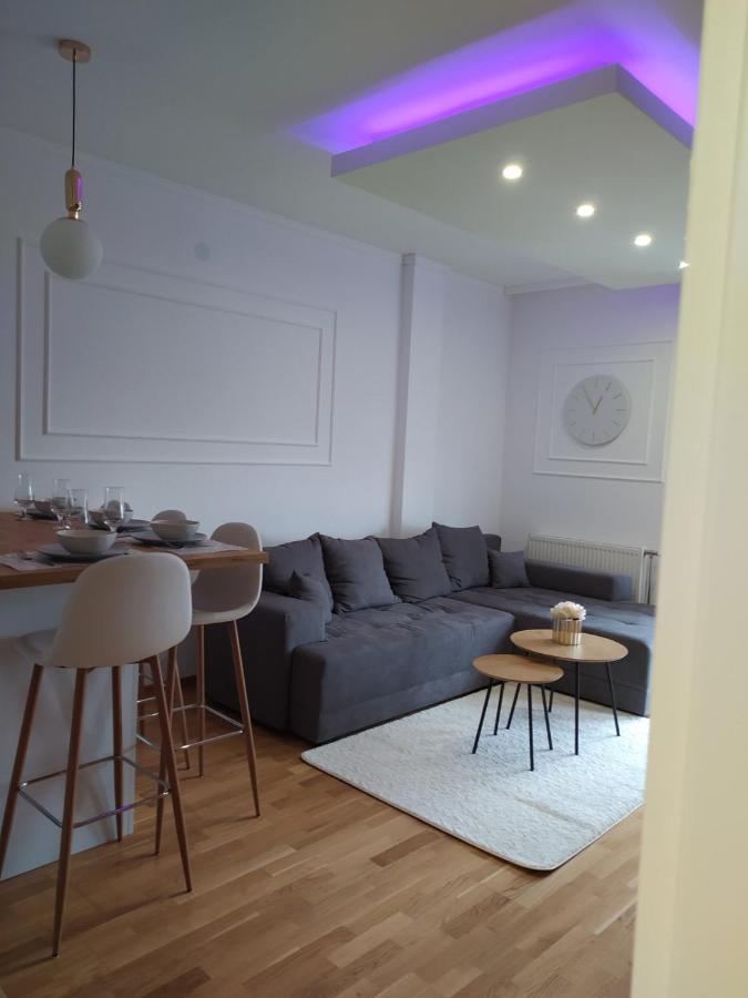 Apartman Milla Lux Novi Sad Bagian luar foto