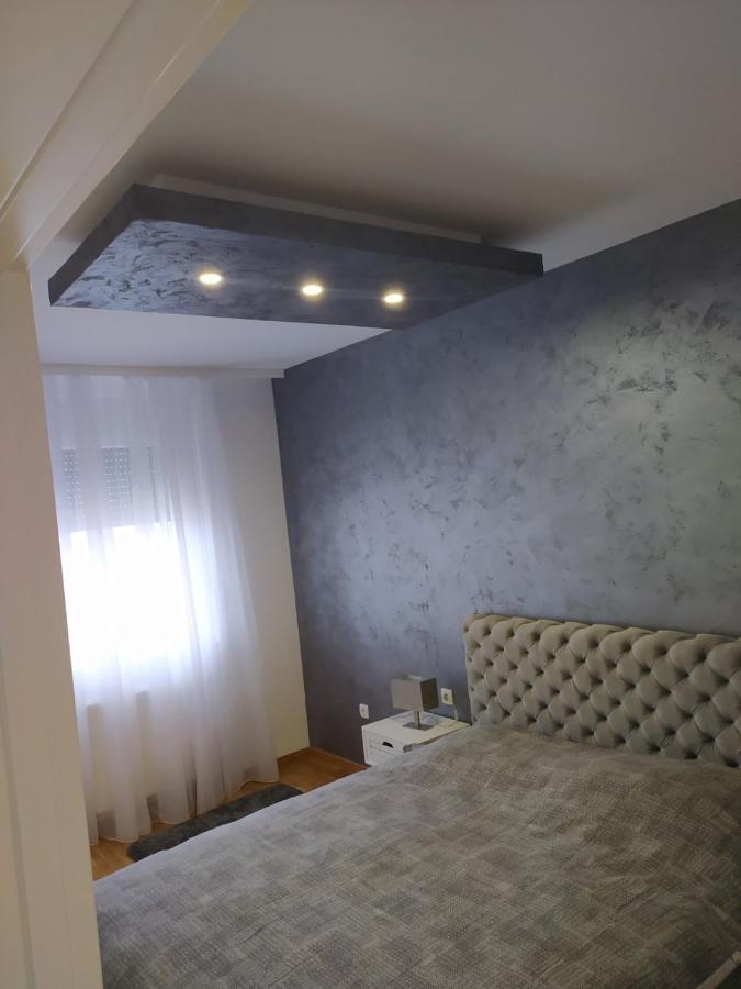 Apartman Milla Lux Novi Sad Bagian luar foto